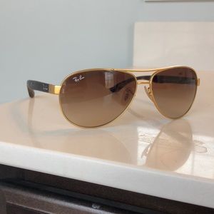Ray-Ban Gold-Rimmed Aviators